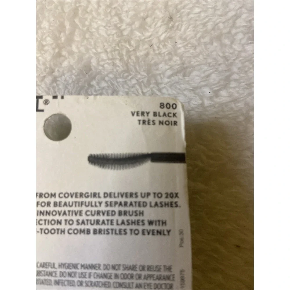 New Cover Girl Lash Blast Clump Crusher Mascara Very Black Twin Pack NIP NIB